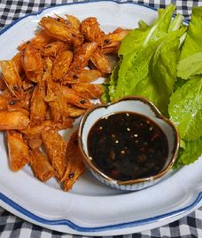 tôm chiên tỏi ớt