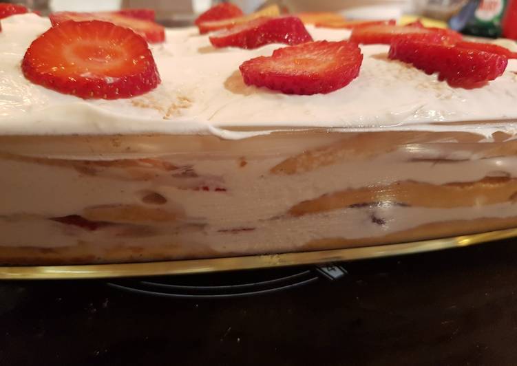 Tiramisú de fresas