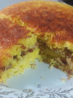 عکسی از دستور ته چین مرغ درقابلمه