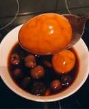 Trà (chè) trứng “khủng long”