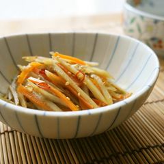 A picture of Basic Burdock Kinpira Stir-fry.