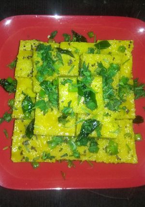 વાટી દાળ ના ખમણ (Vati dal na khaman recipe in Gujarati) રેસીપી મુખ્ય ફોટો