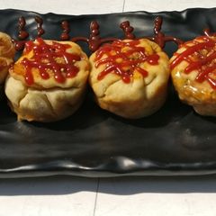 A picture of Wheat flour stuffed pizza balls. A healthier version of pizza.