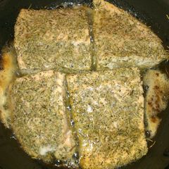 A picture of Rosemary lemon salmon.