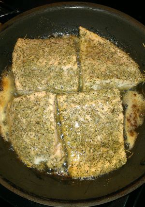 A picture of Rosemary lemon salmon.