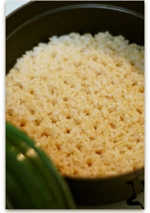 A picture of Macrobiotic Brown Rice Cooked with a Staub Cocotte.