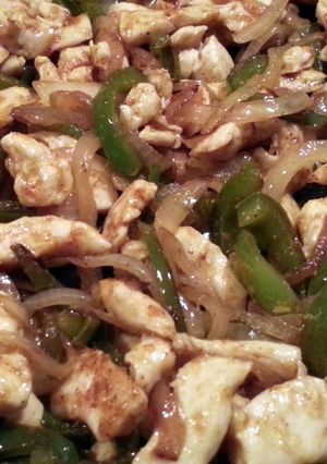 A picture of Chicken Fajitas.