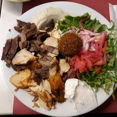 A picture of Spicy chicken and fish salad.