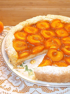 Sárgabarackos crostata recept fotója