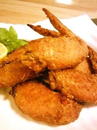 Easy Way Prepare Recipe Crispy Curry-Flavored Chicken Wings that is Awesome, Tasty}