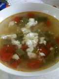 Sopa de nopales, papas y garbanzos