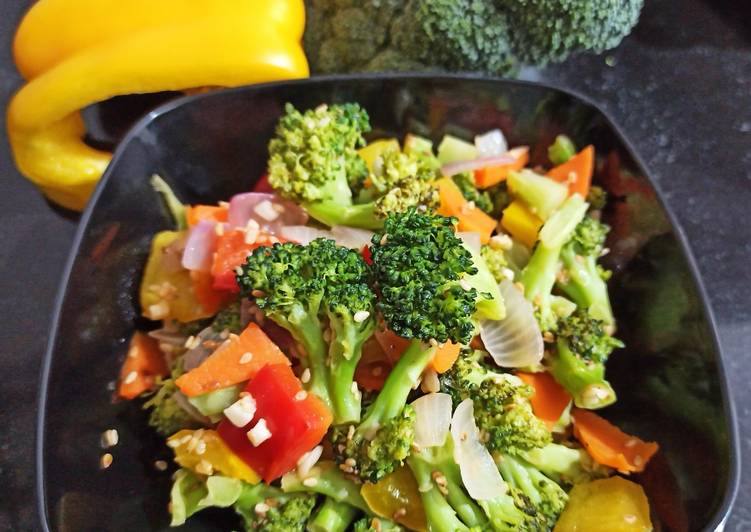 Steps to Prepare Any-night-of-the-week Broccoli stir fry