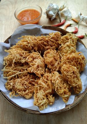 Foto resep Bakwan talas (keladi)