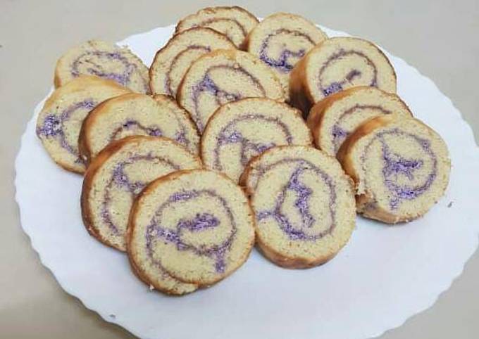 How to Prepare Speedy Swiss roll