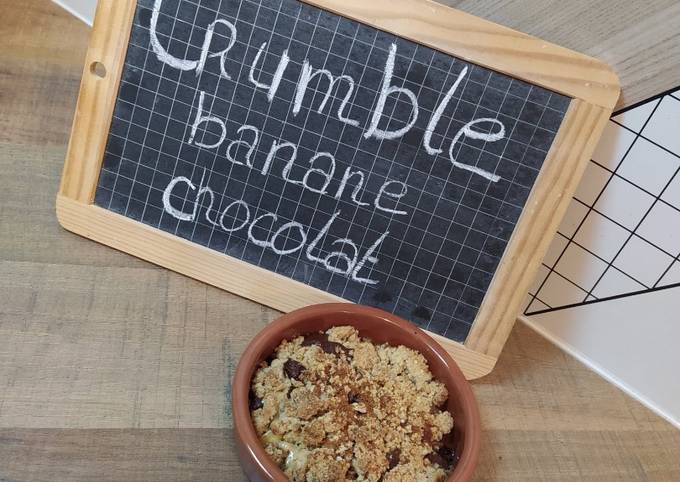 Crumble banane chocolat beurre de cacahuète