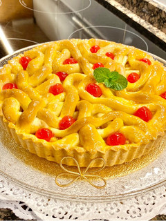 Una foto de Tarta de manzana y mermelada (Apple pie and jam)