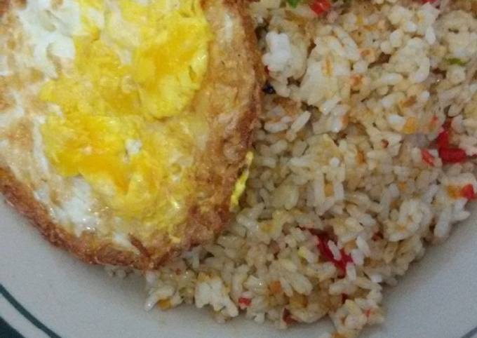 Nasi goreng gila