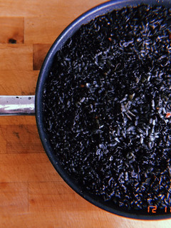 Una foto de Arroz negro con sepia