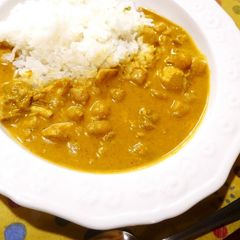A picture of Nepalese Curry with Chickpeas and Chicken.