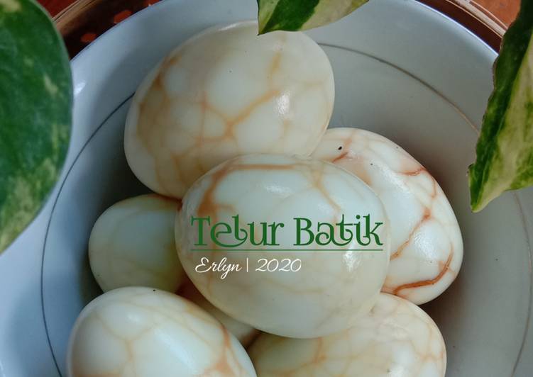 60. Telur Batik