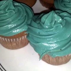 A picture of Moo's Chocolate Cupcakes.