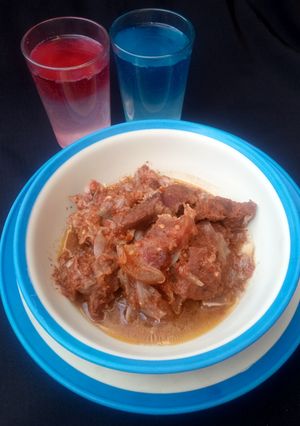 Cow head pepper soup and lemonade ainihin hoton girkin