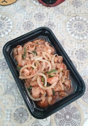 Foto resep Tumis pedas kulit ayam daun jeruk