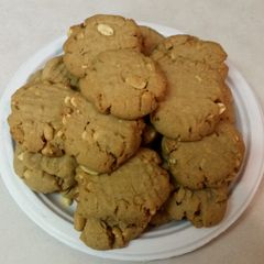 A picture of Greg's Famous Peanut Butter Cookies.