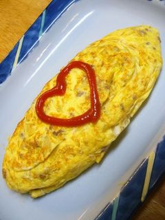 A picture of Omelette with Ground Meat And Onions.