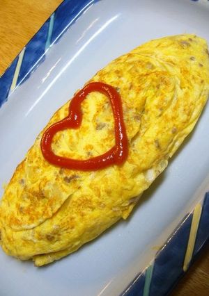 A picture of Omelette with Ground Meat And Onions.