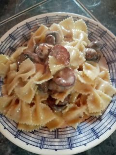 Una foto de Fideos o tallarines con salsa original