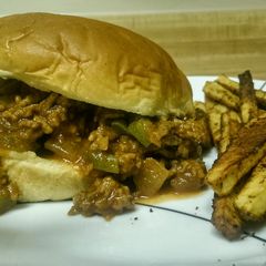 A picture of Sloppy Joes.