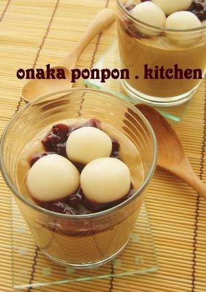 A picture of Coffee Pudding Adzuki Shiratama.