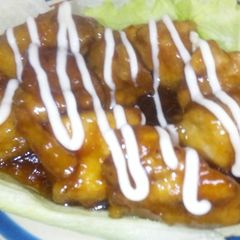 A picture of Fried Chicken with Teriyaki Sauce and Mayonnaise.