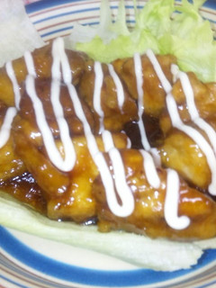 A picture of Fried Chicken with Teriyaki Sauce and Mayonnaise.