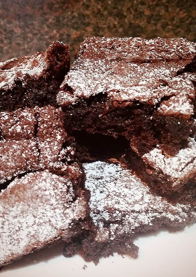 A picture of American Brownies.