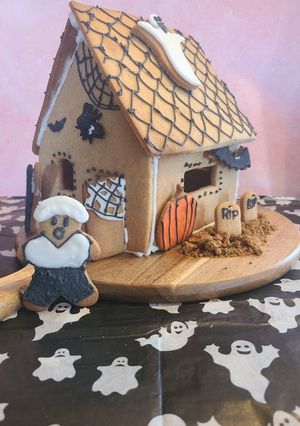 Une photo de Maison en pain d'épices version horreur 🥰