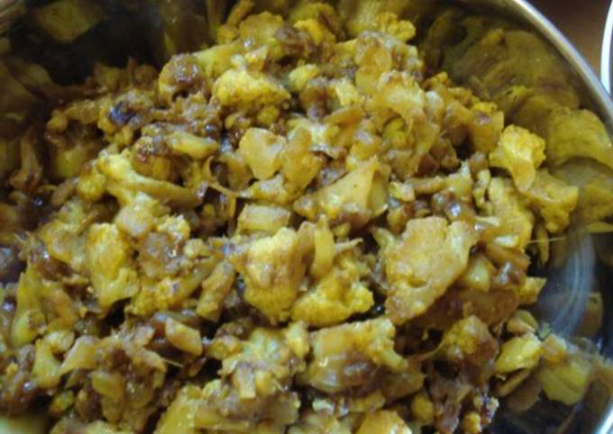 Recipe of Homemade Indian Sautéed Cauliflower (Aloo Gobi)