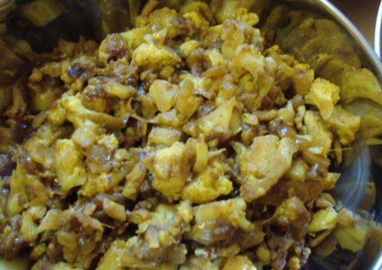 Recipe of Super Quick Homemade Indian Sautéed Cauliflower (Aloo Gobi)