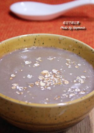 (豆漿機)紅豆芋頭豆漿 的食譜成品照片