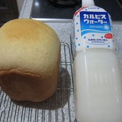 A picture of Bread Made With Calpis.