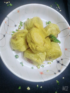 બટાકાવડા( Bataka Vada Recipe in Gujarati રેસીપી મુખ્ય ફોટો