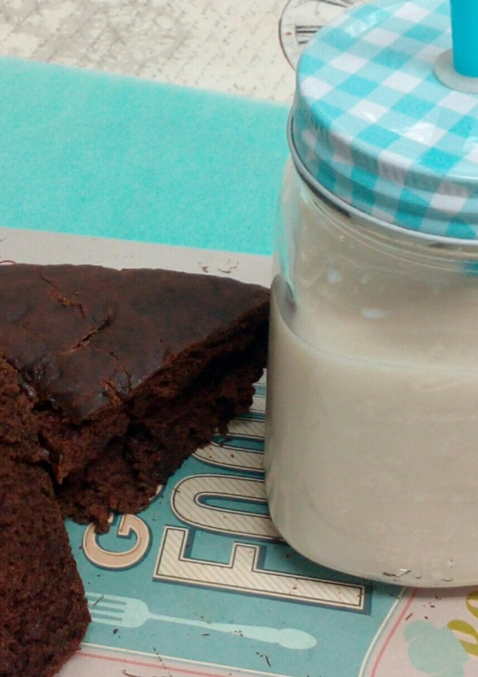 Una foto de Brownie de chocolate y plátano