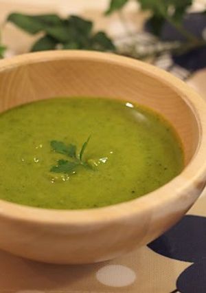 A picture of Delicious Kabocha Squash and Spinach Soup.