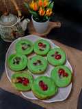 Kue Lumpur Kentang Pandan Cherry