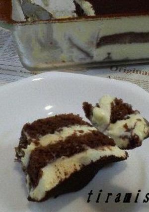 A picture of Surprisingly Easy Tiramisu.