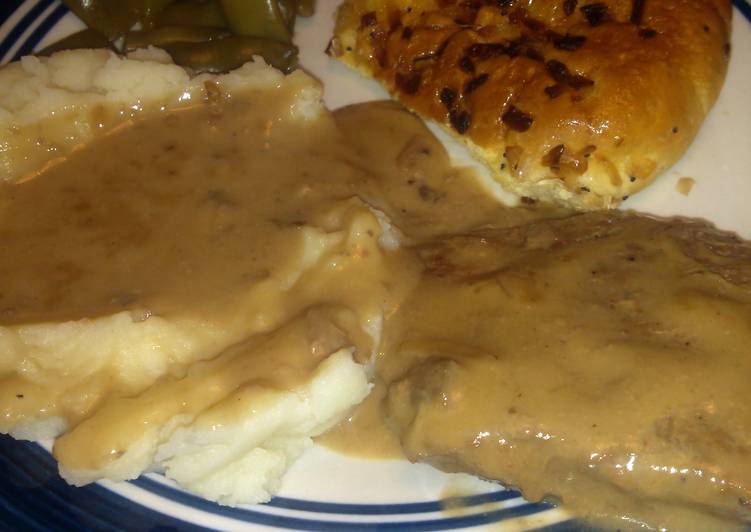 Steps to Prepare Quick Crockpot cubed steak and gravy