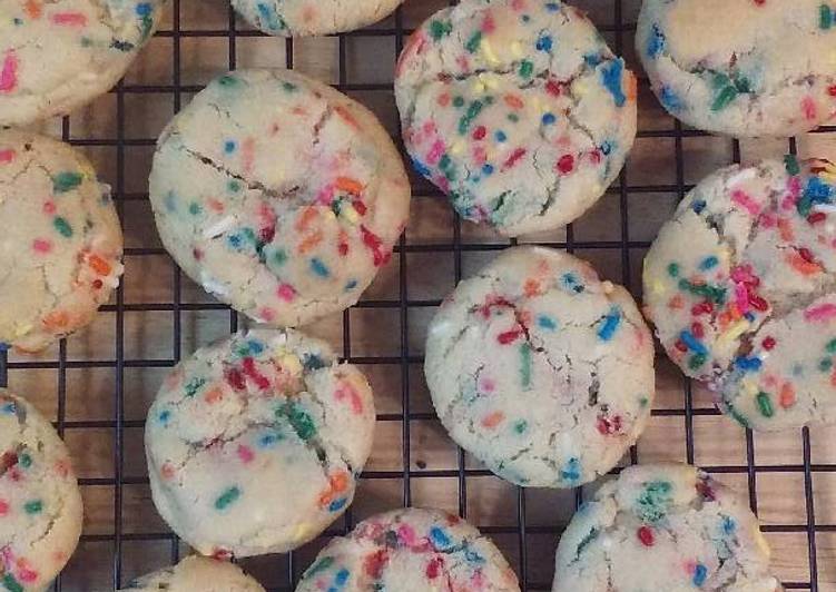 Steps to Make Ultimate Funfetti Cookies