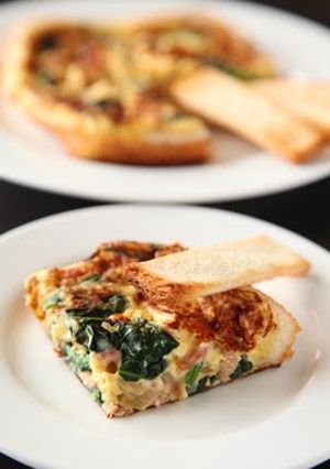 A picture of Frying Pan Quiche Made with Sliced Bread.