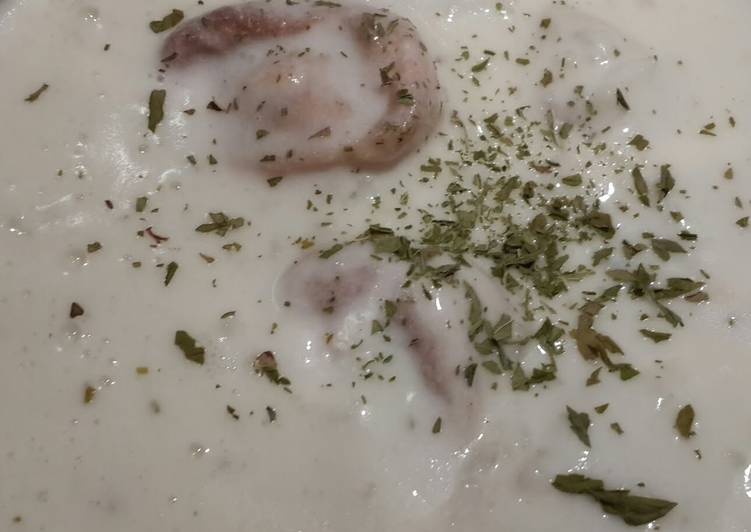 Recipe of Quick Meat shells in yogurt soup